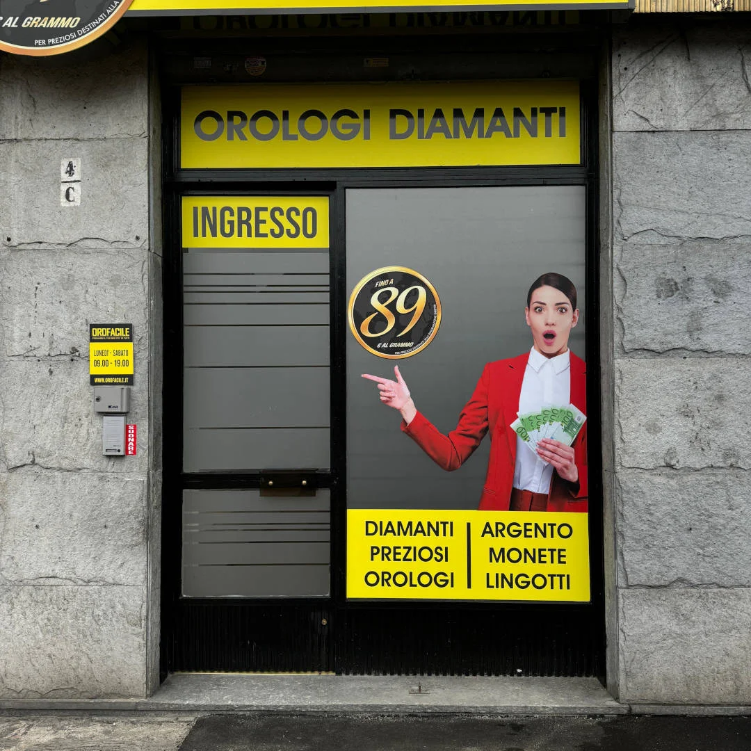 Compro oro Torino di Via Sandro Botticelli, 4: ingresso negozio compro oro a Torino  dettaglio ingresso compro oro in contanti a Torino