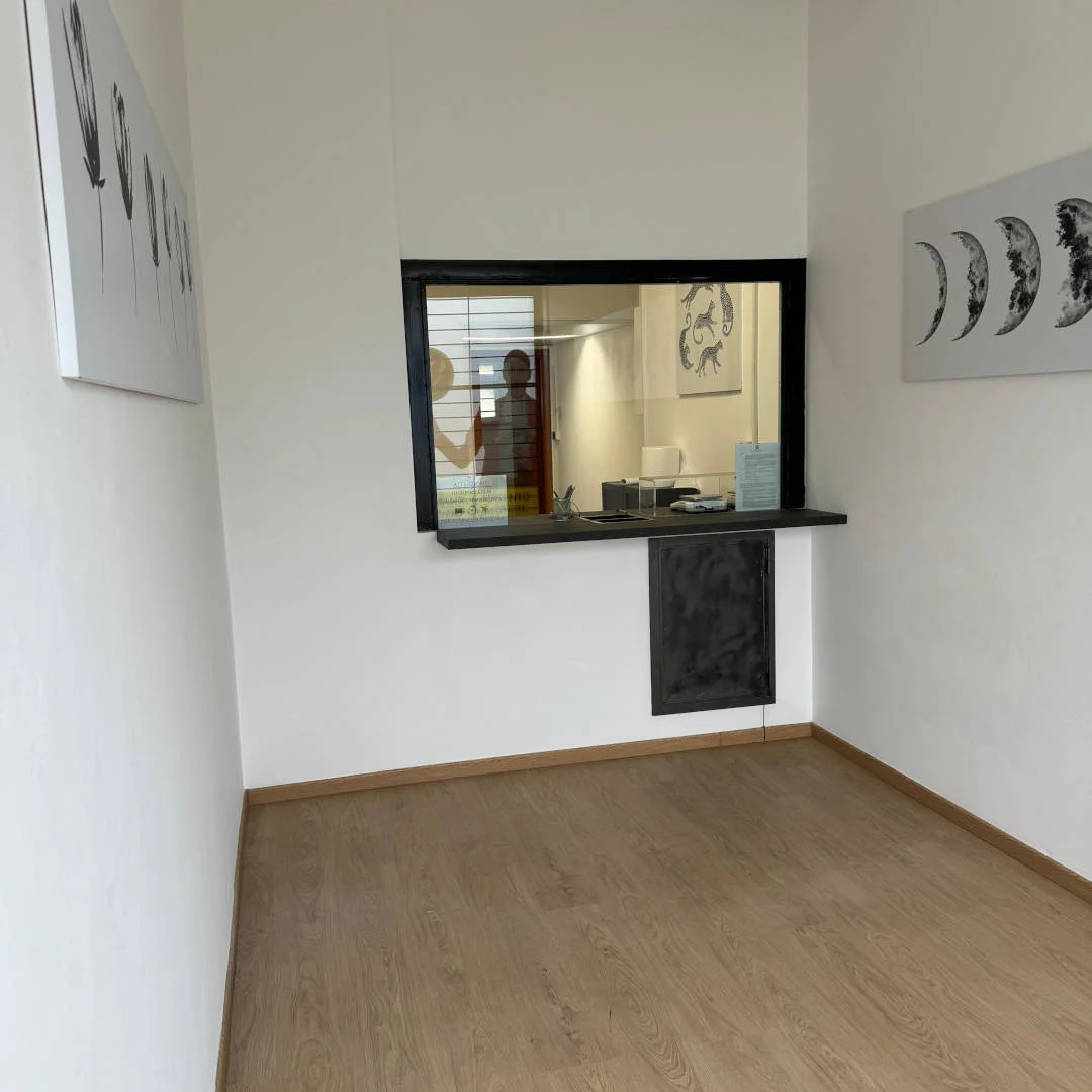 Compro oro Torino di Via Sandro Botticelli, 4: ingresso negozio compro oro a Torino  dettaglio interno ritiro oro usato a Torino