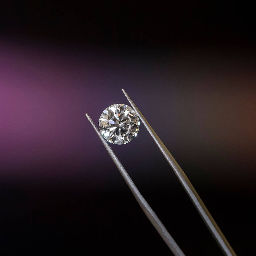 Compro Diamanti Milano? Solo da OROFACILE!